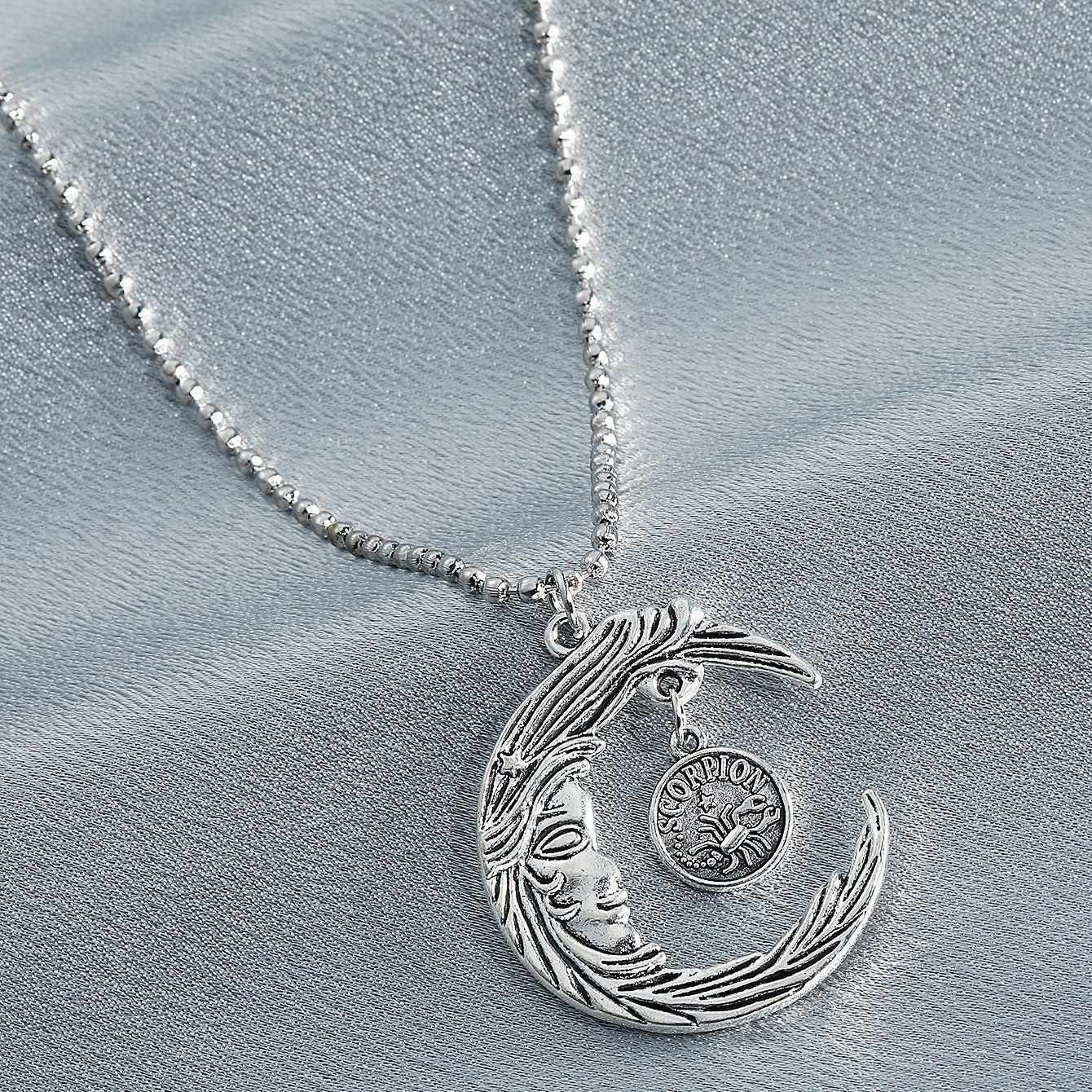 Twelve Constellation Pendant Necklace – Simple Alloy Hollow Moon Design
