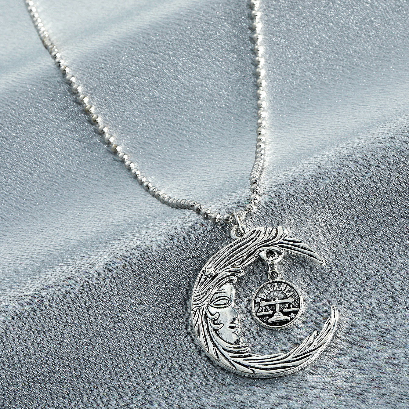 Twelve Constellation Pendant Necklace – Simple Alloy Hollow Moon Design