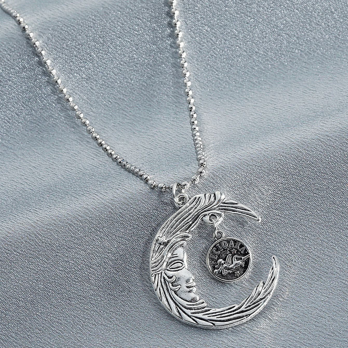 Twelve Constellation Pendant Necklace – Simple Alloy Hollow Moon Design