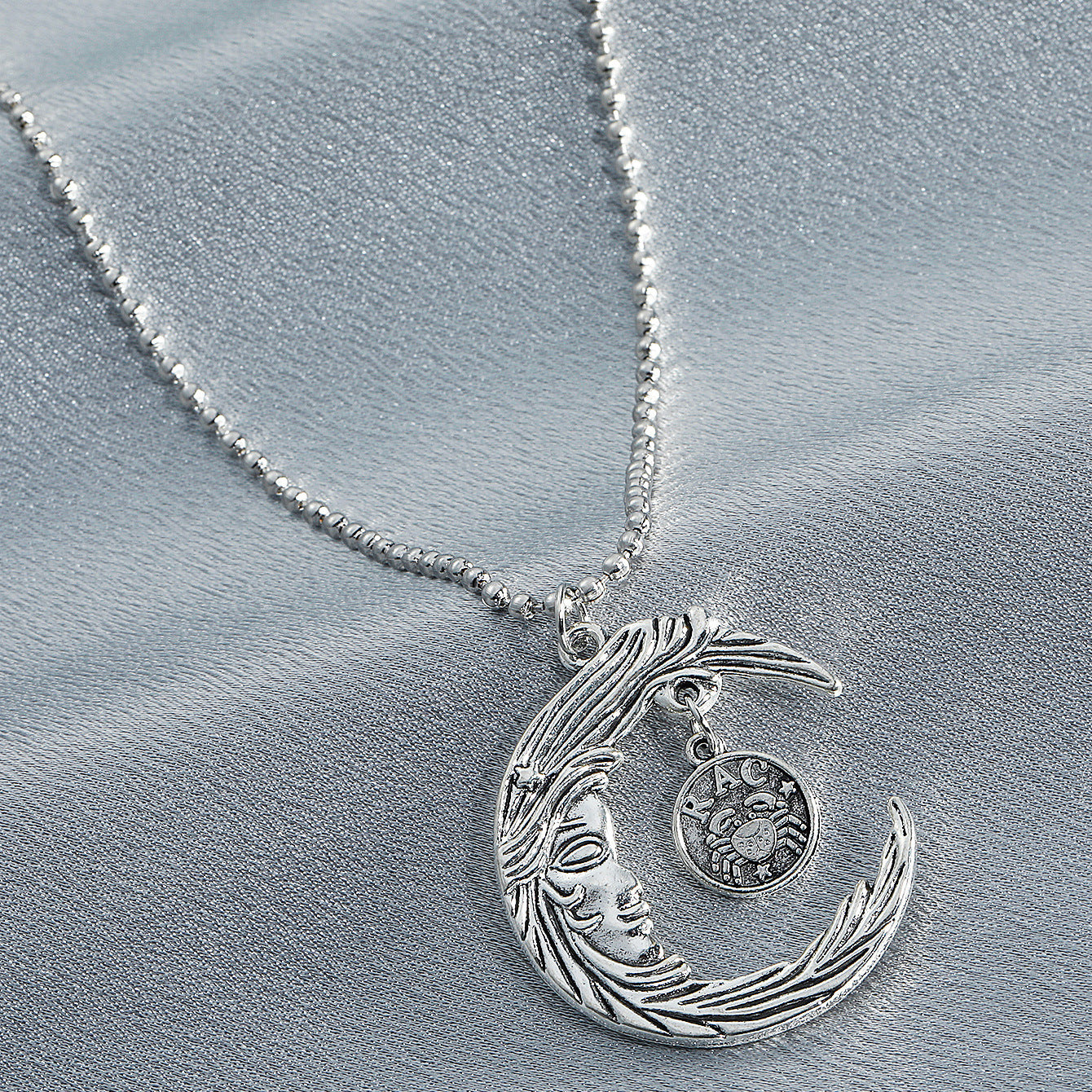 Twelve Constellation Pendant Necklace – Simple Alloy Hollow Moon Design
