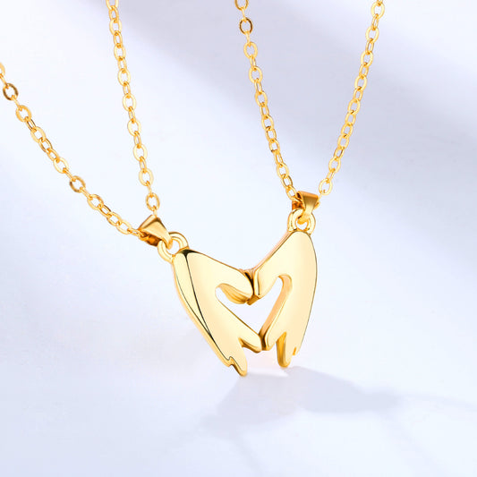 Love Gesture Magnetic Couple Necklace – Matching Hands Pendant Set